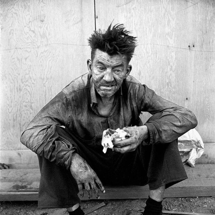1950s Street Photos of NYC and Chicago (33 pics)