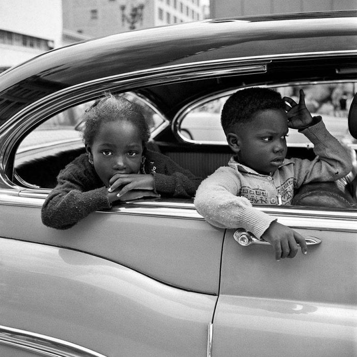 1950s Street Photos of NYC and Chicago (33 pics)