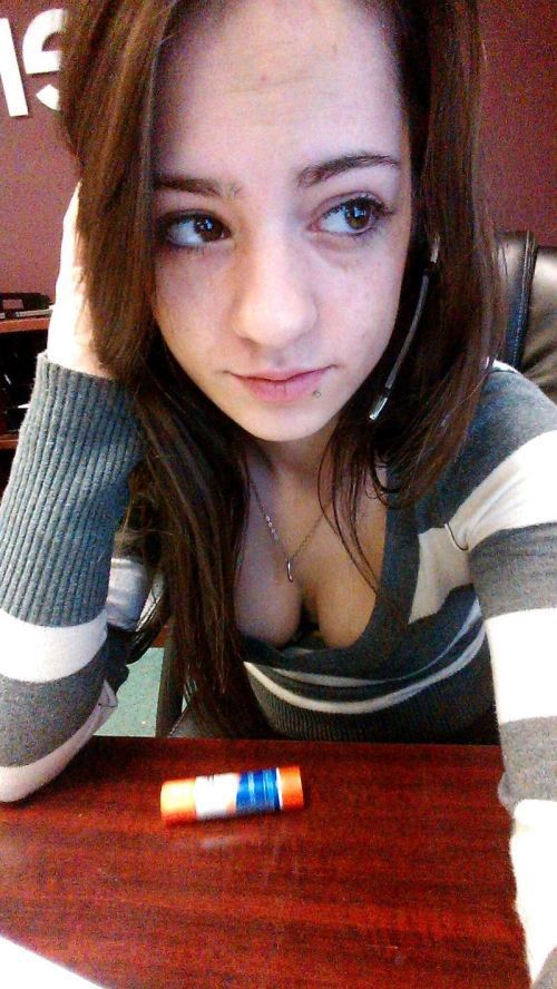 Girls Get Bored at Work. Part 6 (31 pics)