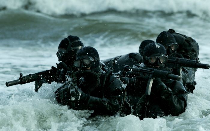 Special Forces From Around The World (21 pics)
