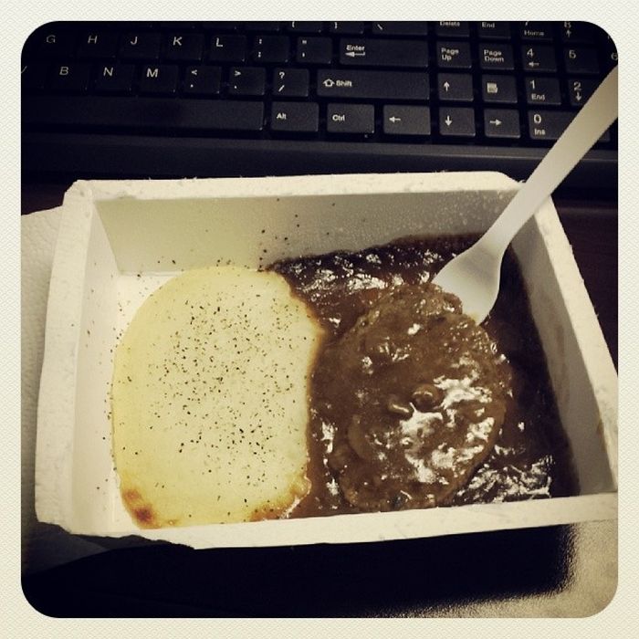 Sad Desk Lunch (35 pics)