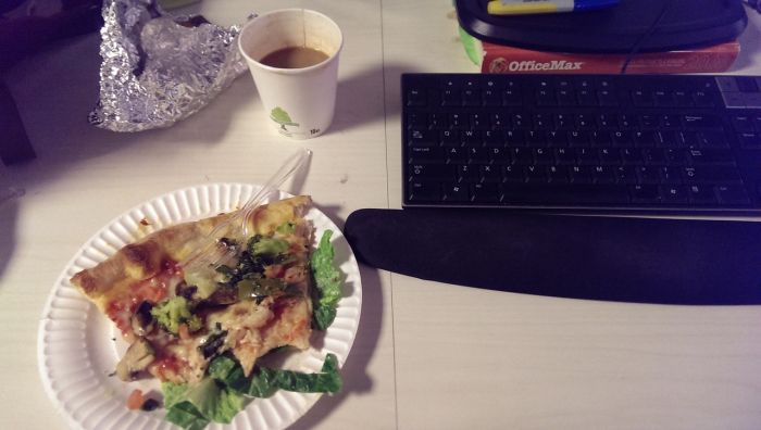 Sad Desk Lunch (35 pics)