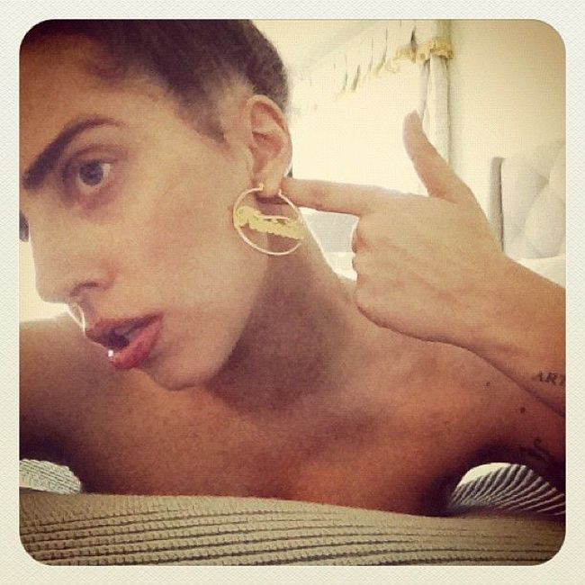 Lady Gaga Without Makeup (5 pics)