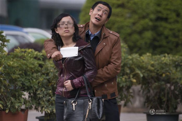 Public Hostage Situation in China (16 pics)