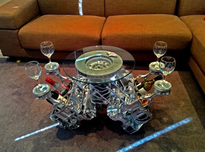 This Rusty Engine Was Falling Apart Now It's An Epic Table (6 pics)