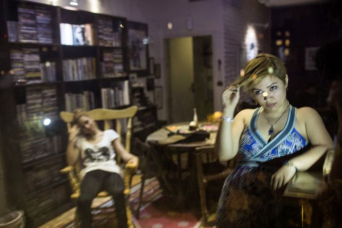 Get An Inside Look At What It's Really Like To Live In Iran (25 pics)