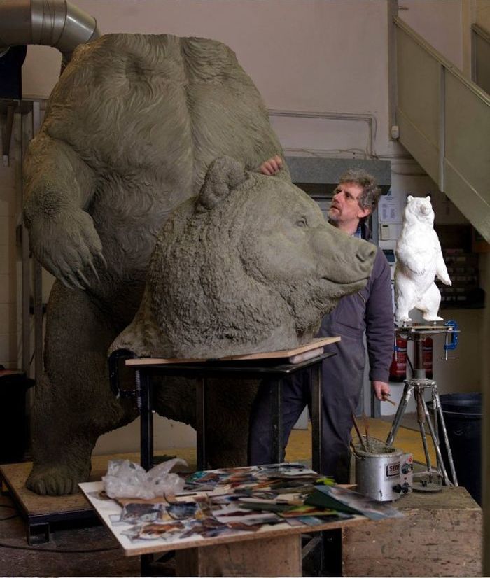 See How This Bronze Bear Is Brought To Life (37 pics)