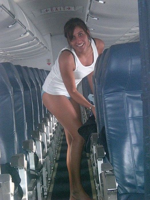 Flight Attendants Looking To Join The Mile High Club (22 pics)