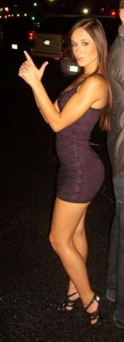 A Tight Dress Is Never A Bad Thing (53 pics)