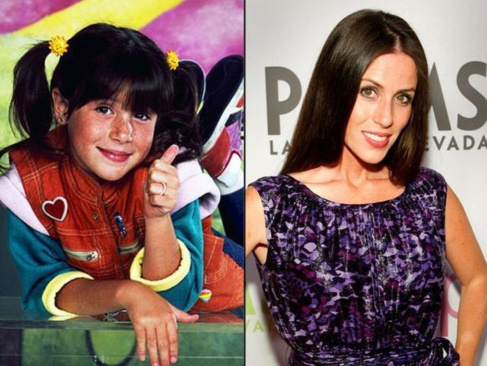 Your Favorite Celebs Then And Now (45 pics)