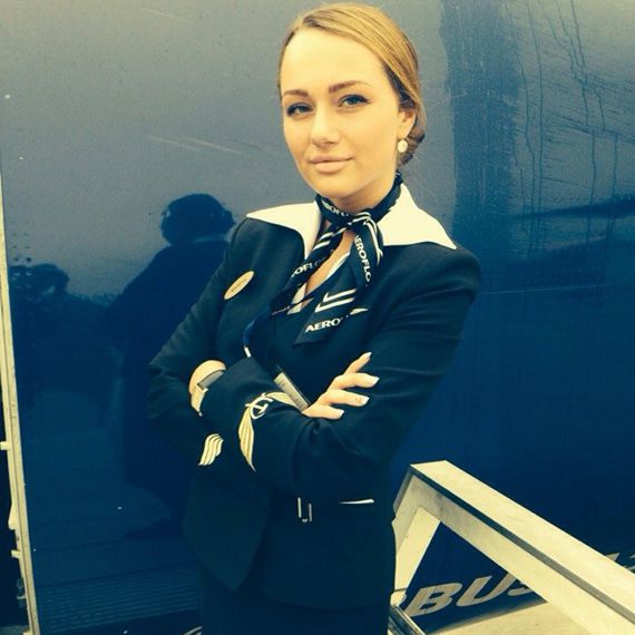 These Russian Flight Attendants Are Looking Good (64 pics)