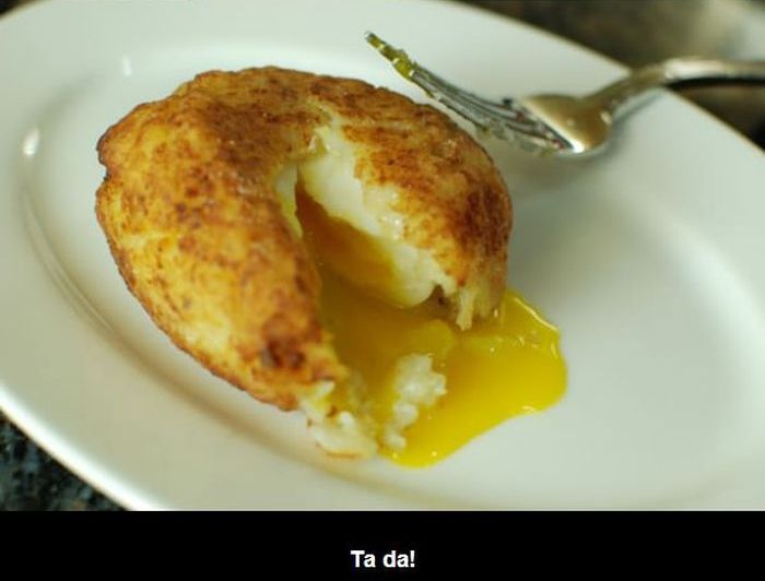 How To Make Eggs Wrapped In Hash Browns (13 pics)