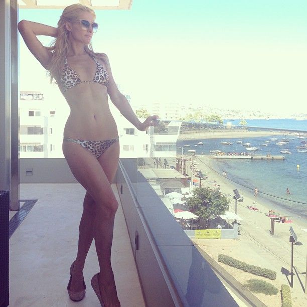 These Are The 45 Most Popular Women On Instagram (45 pics)