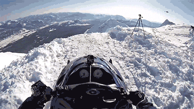 That Almost Ended Very Badly (28 gifs)