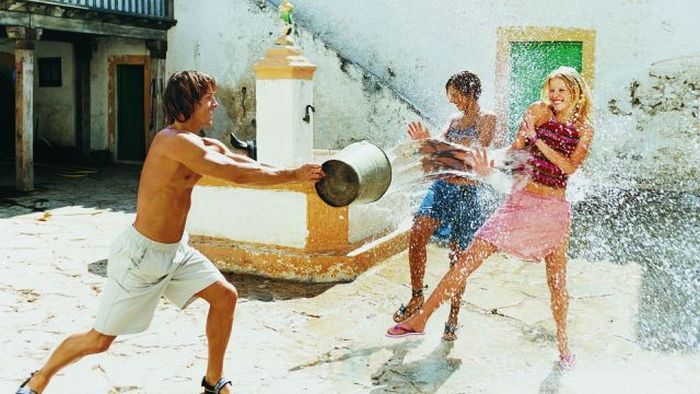 Acid Picdump (144 pics)