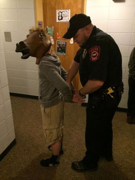 Acid Picdump (144 pics)