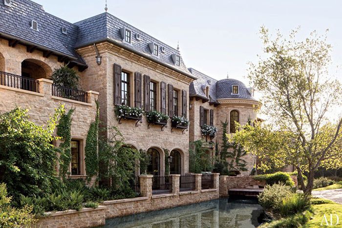 See The Inside Of Dr Dre’s New $40 Million Mansion (23 pics)