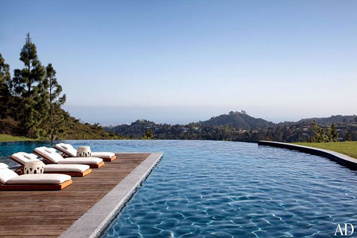 See The Inside Of Dr Dre’s New $40 Million Mansion (23 pics)