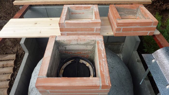 This Homemade Brick Oven Makes Awesome Pizza (33 pics)
