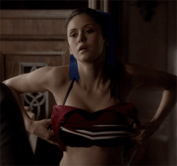 Celebrities Look Sexy When They Strip (34 gifs)