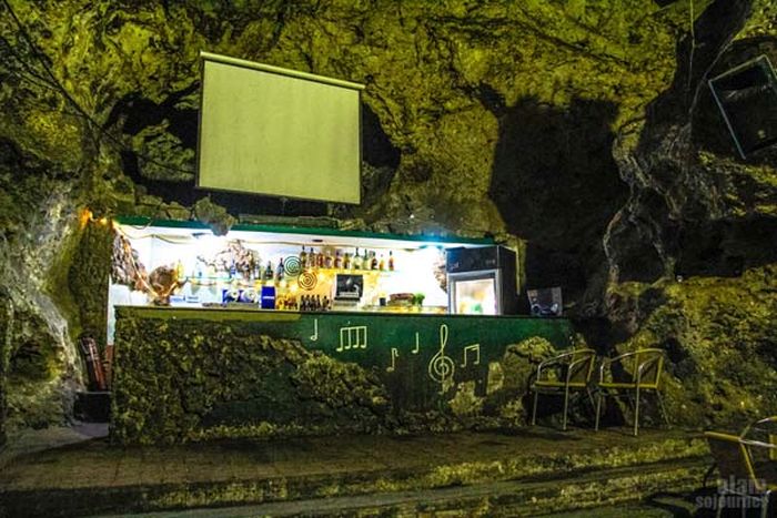 This Cave Is An Awesome Party Spot (19 pics)