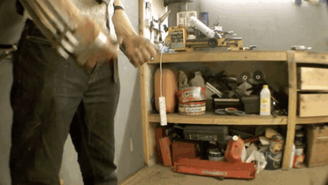 These Homemade Wolverine Claws Are Insane (4 gifs)