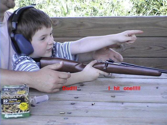 American Kids Love Their Guns (39 pics)