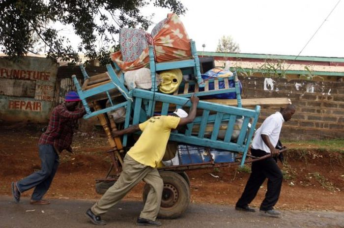 The Strangest Transportation Methods Ever (50 pics)