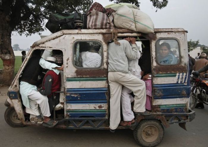 The Strangest Transportation Methods Ever (50 pics)