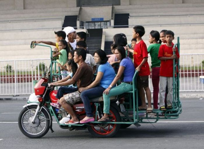 The Strangest Transportation Methods Ever (50 pics)