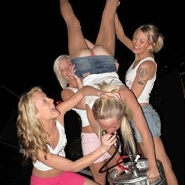 These Girls Are Pros When It Comes To Kegstands (62 pics)