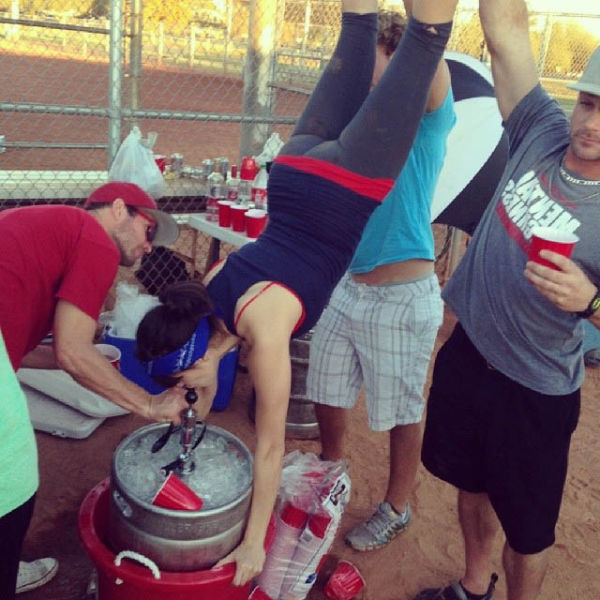 These Girls Are Pros When It Comes To Kegstands (62 pics)