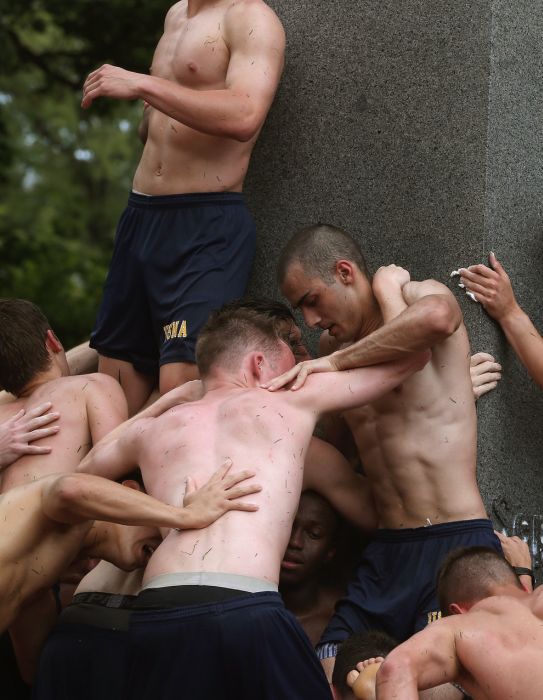 One Of The Weirdest Navy Traditions (22 pics)