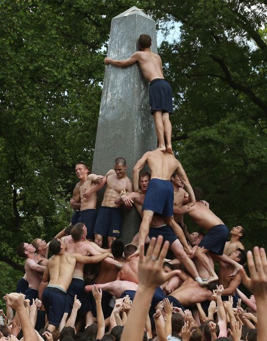 One Of The Weirdest Navy Traditions (22 pics)