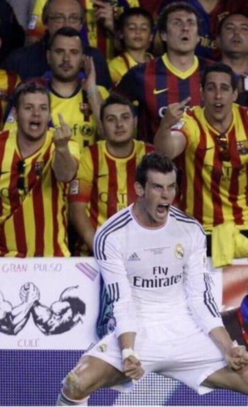 Perfectly Timed Sports Photos (40 pics)