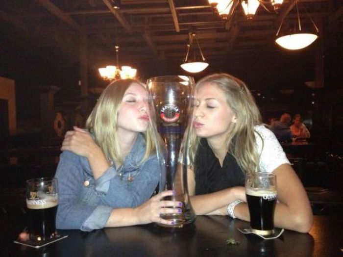 Drunk And Rowdy Is The Way To Be (60 pics)