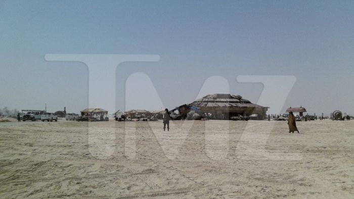 Star Wars Episode VII Leaked Photos From The Set (45 pics)