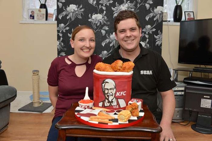 Think This Is A Bucket Of KFC? Think Again (5 pics)