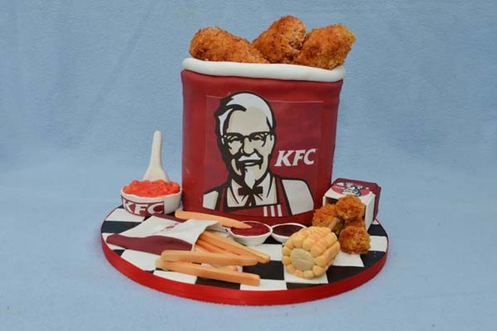 Think This Is A Bucket Of KFC? Think Again (5 pics)