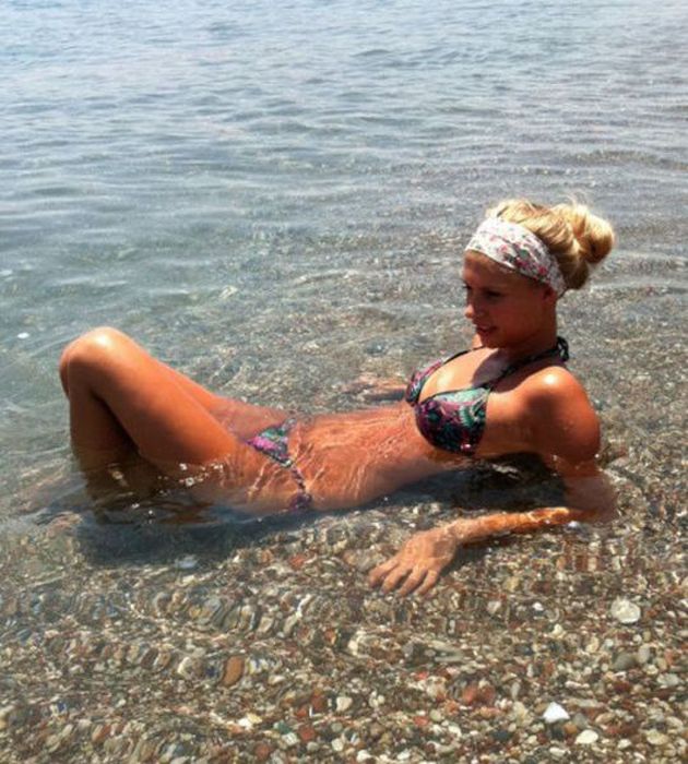 Summertime Is The Time To Bust Out The Bikinis (54 pics)