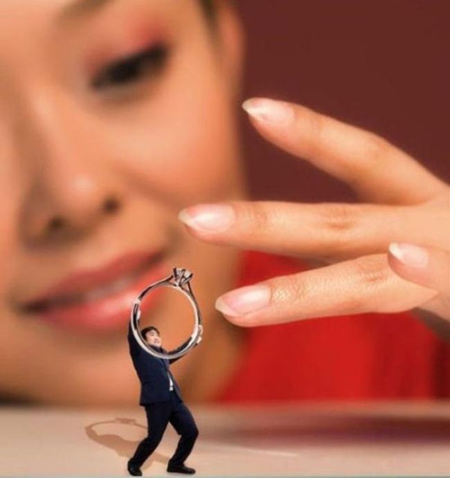 Extremely Awkard Engagement Photos (36 pics)