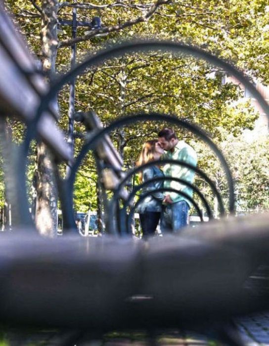 Extremely Awkard Engagement Photos (36 pics)