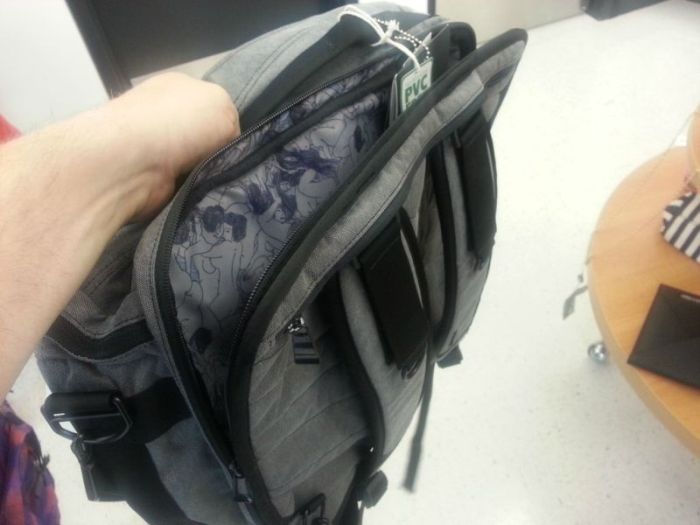 The Most Awkward Pictures Inside Of A Bag (5 pics)