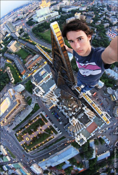 Terrifying Selfies From The World's Highest Places (21 pics)