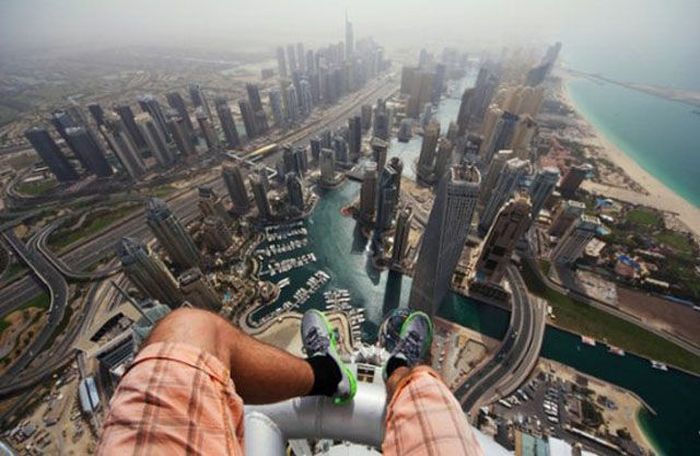Terrifying Selfies From The World's Highest Places (21 pics)