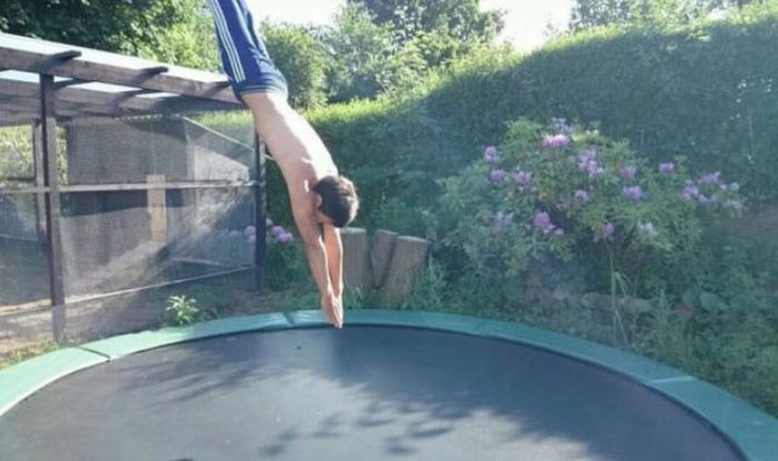 Acid Picdump (104 pics)