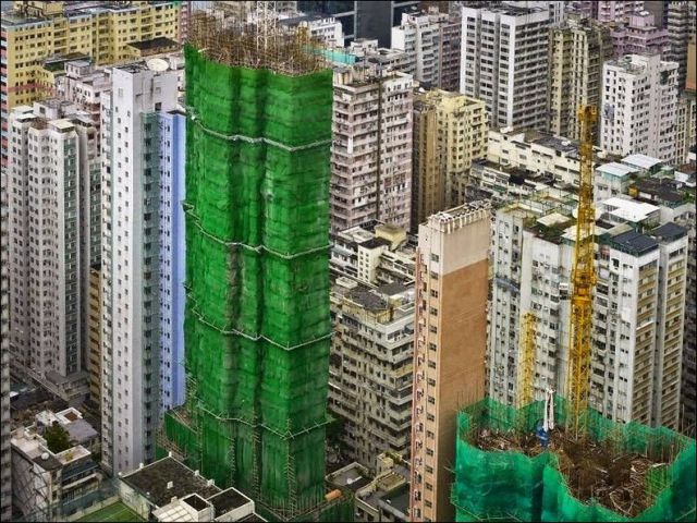 The Most Colofrul Buildings In Singapore (15 pics)