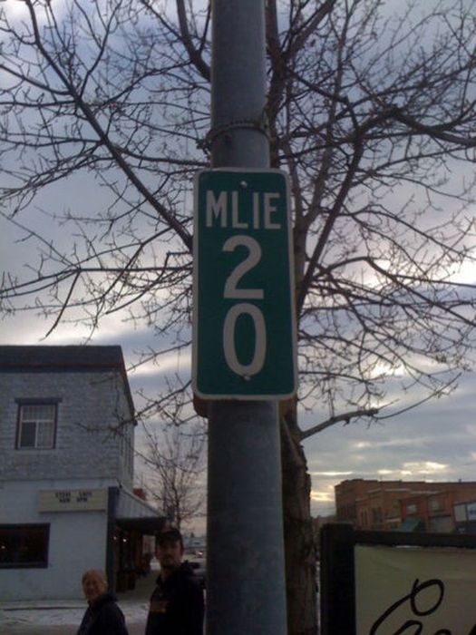 Is It Supposed To Look Like That? (34 pics)