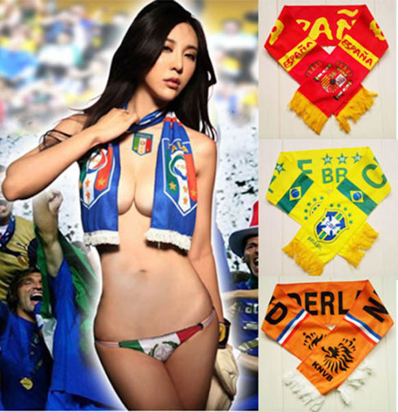 The Hottest Women At The Past World Cups (54 pics)