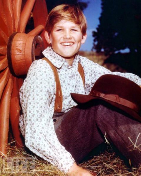 Photos Of Famous Celebrities From Their Younger Days (93 pics)